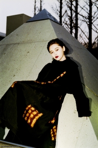 GroundY×押井守監督「イノセンス」初コラボ モデルに玉城ティナ!