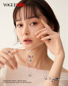 VOGUE GIRL 2022 PANDORAのチャームコレクション公開