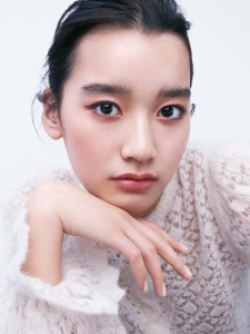 ELLE Japon（12/28日発売号）に登場‼